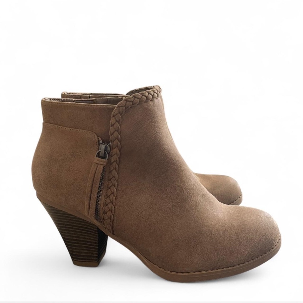 Braided Tan Ankle Boots